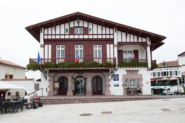 Monte Escalier Pratique Monte escalier Bidart