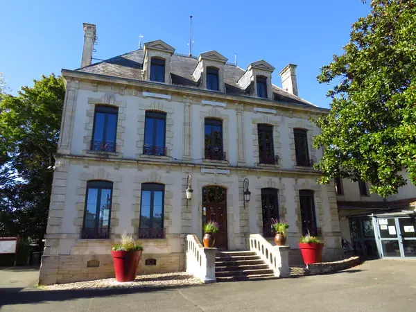 Monte Escalier Pratique Monte escalier La Crèche