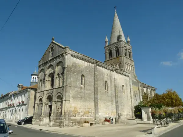 Monte Escalier Pratique Monte escalier Roullet-Saint-Estèphe